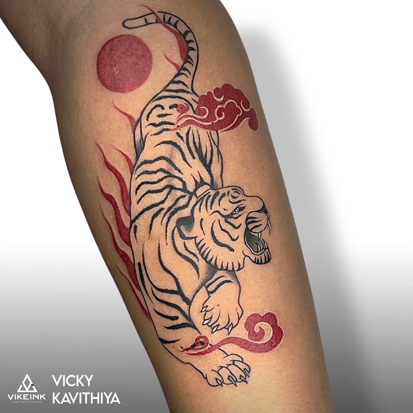 1DEB46B8-9967-43A1-819E-EE9D8883FB3A